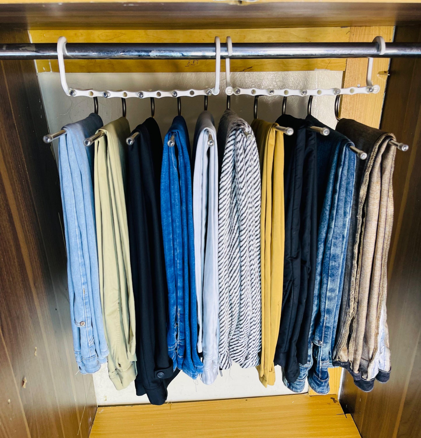 5-in-1 Multifunctional Stainless Steel Magic Trouser Hanger – Perfect for Kenyan Wardrobes